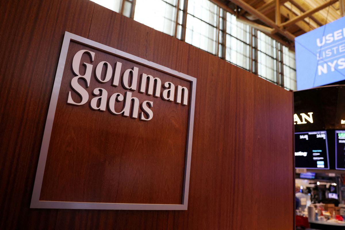 goldman-sees-big-warning-signs